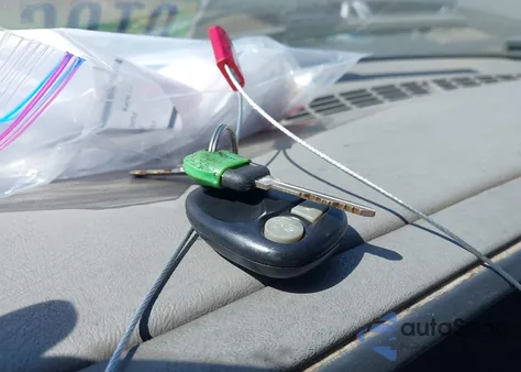 1999 GMC Sierra 1500 Sle z USA, uszkodzony, nr VIN 1GTEK19R9XR508089